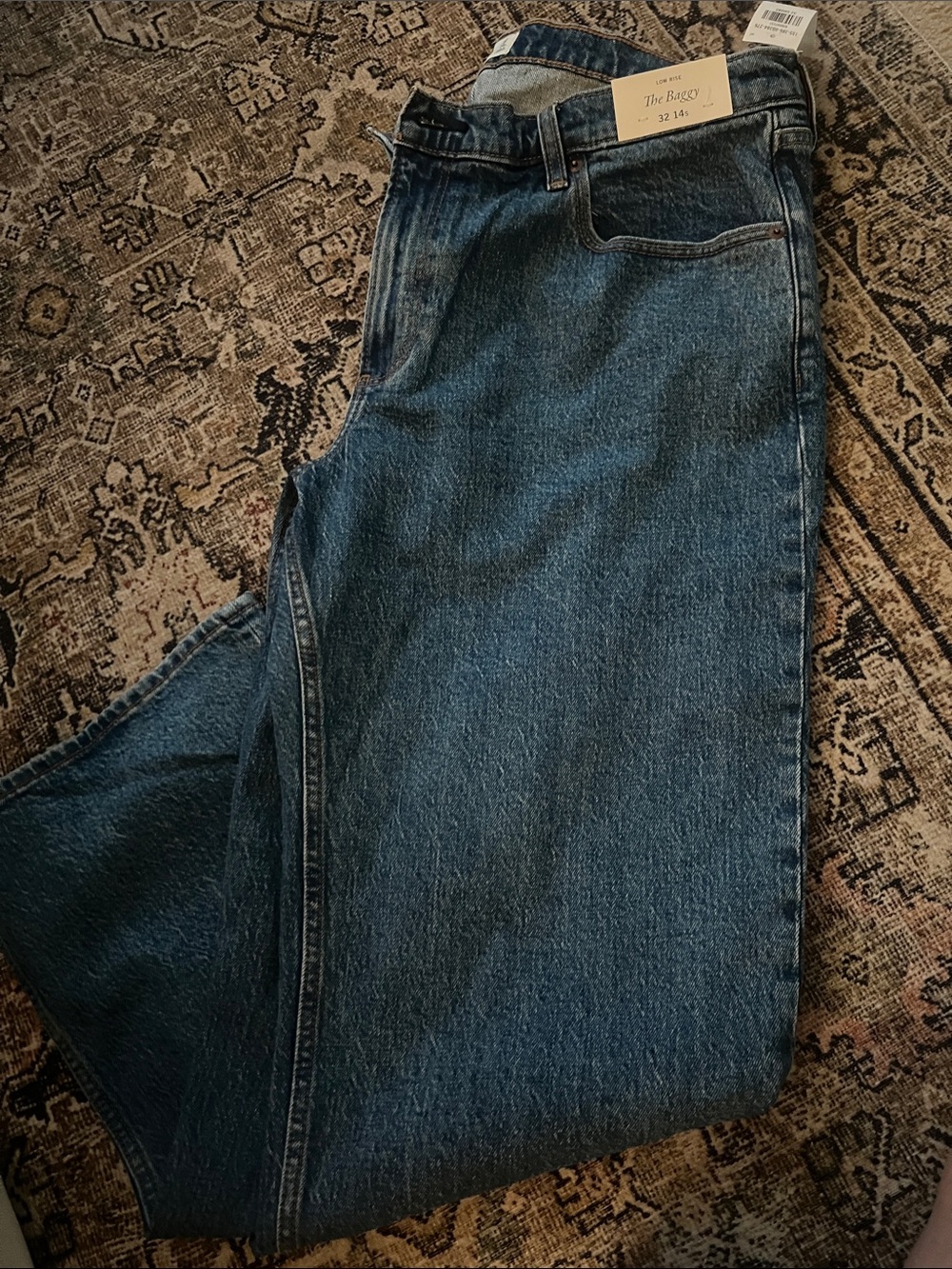 Abercrombie & Fitch Relaxed Fit Jeans - Dark Blue Wash